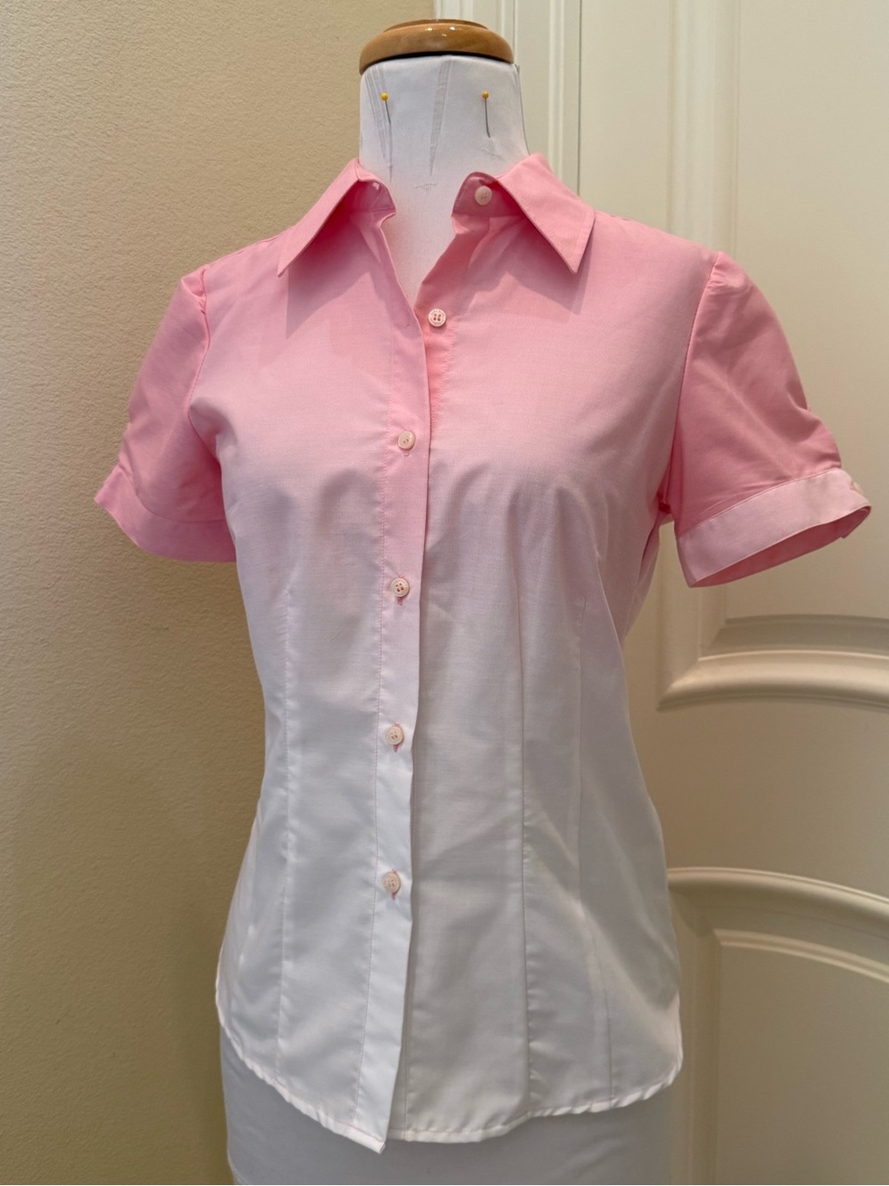 Zara Basic pink to white fitted shirt